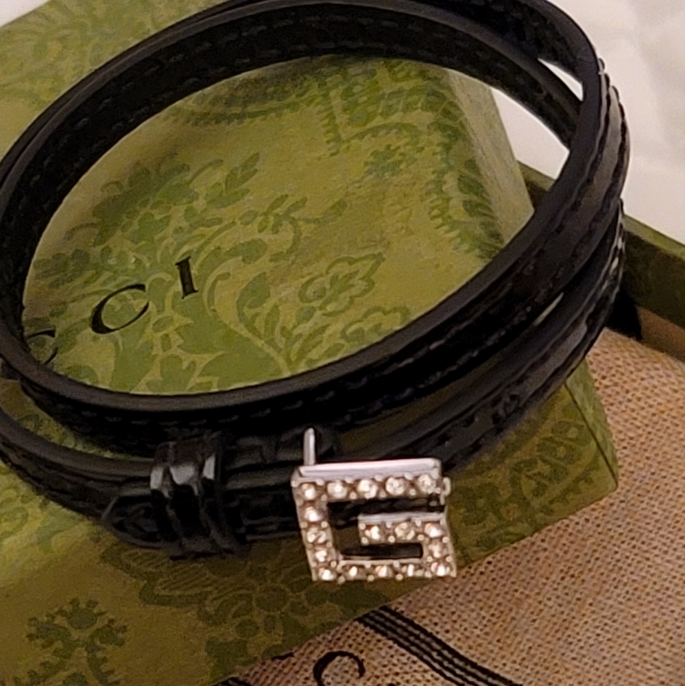 Gucci Leather Bracelet/ Never Worn/Black/ Double Wrap/ Unisex